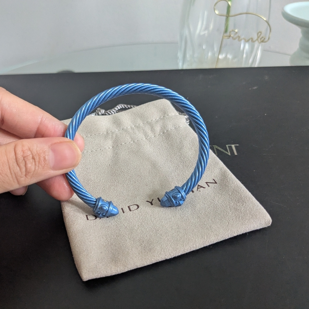 David Yurman Azure Cable Bracelet - Picture 3 of 8